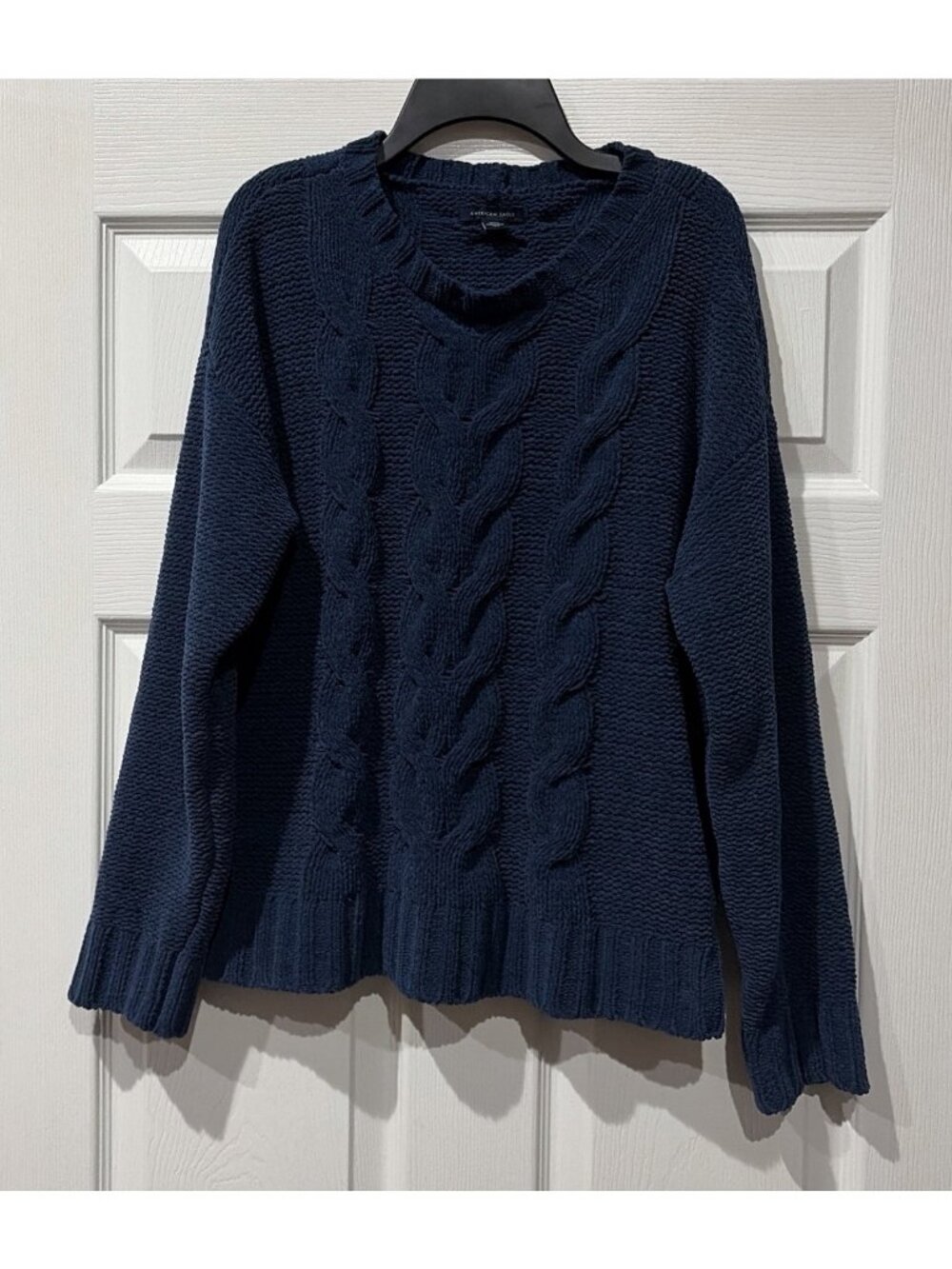 American Eagle Cable Knit Sweater Women Size M
